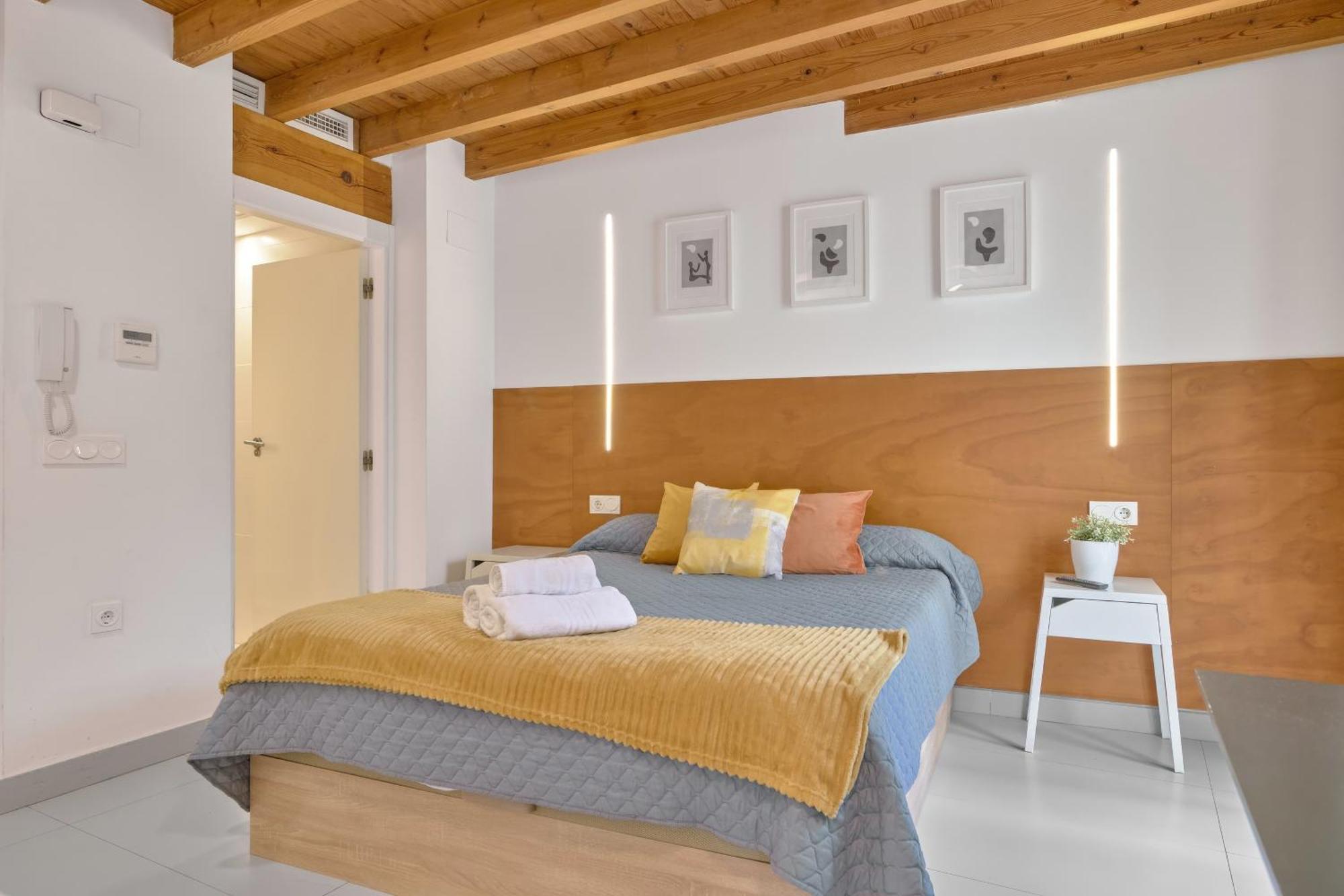 Apartamento De Diseno En La Plaza Del Carmen F1 Valencia Exteriör bild